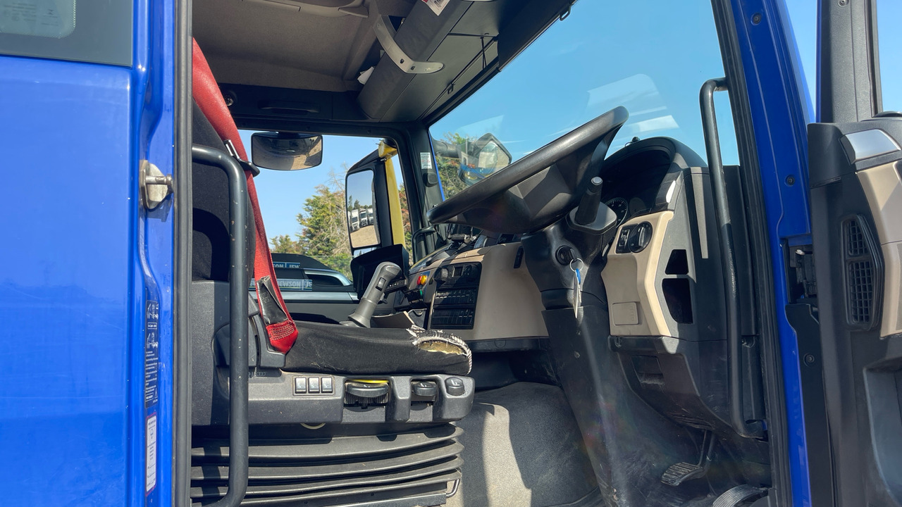 Man TGS 26.360 - Camión caja abierta, Camión grúa: foto 5 Man TGS 26.360 - Camión caja abierta, Camión grúa: foto 5