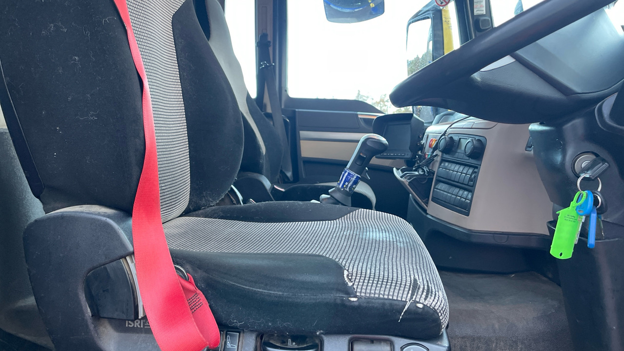 Man TGS 26.360 - Camión caja abierta, Camión grúa: foto 5 Man TGS 26.360 - Camión caja abierta, Camión grúa: foto 5