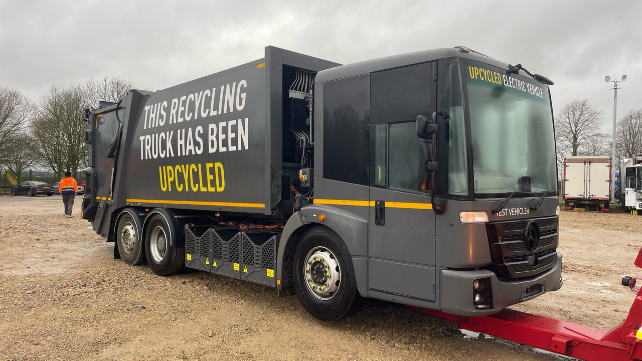 Mercedes-Benz Econic - Camión de basura: foto 2 Mercedes-Benz Econic - Camión de basura: foto 2