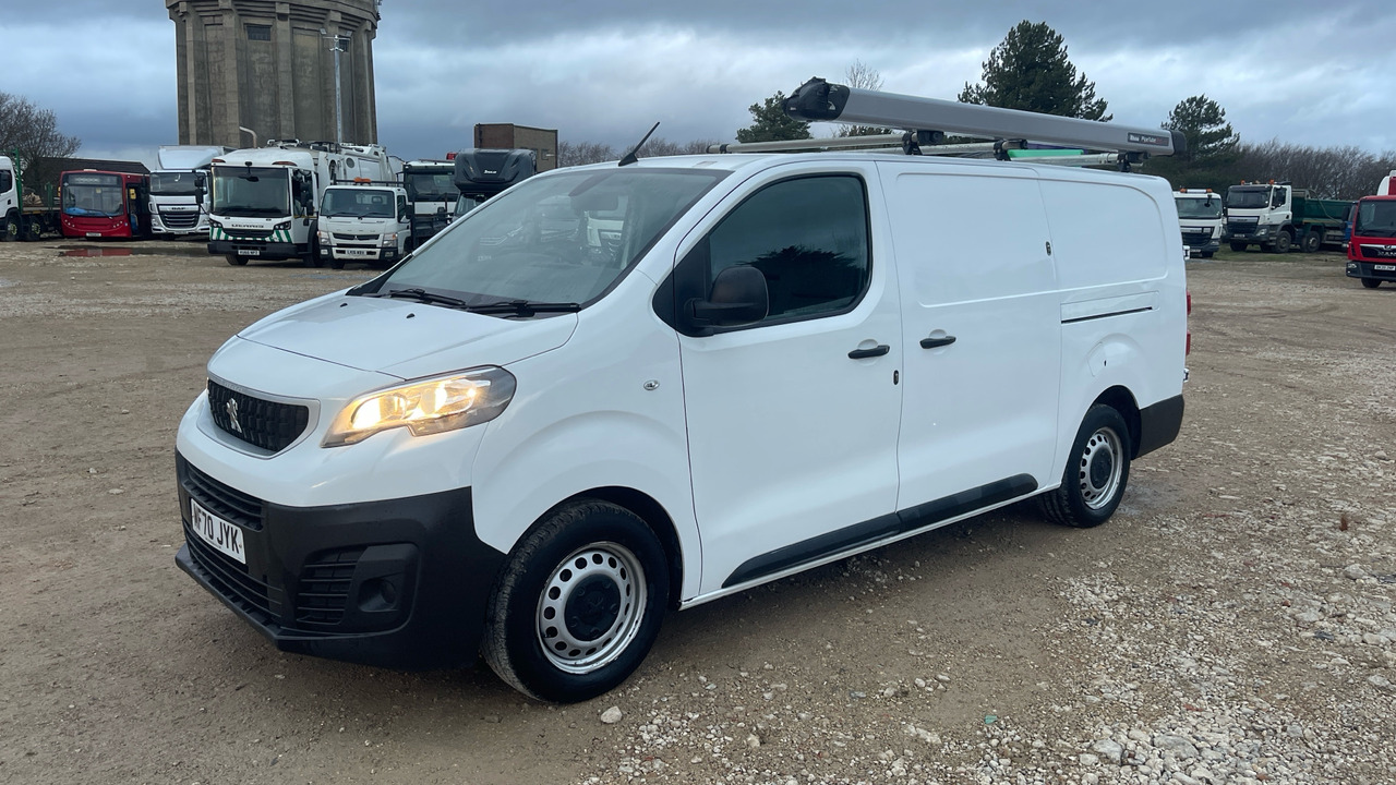 PEUGEOT EXPERT PROFESSBLIONAL 1.5 BLUEHDI - Furgón: foto 2 PEUGEOT EXPERT PROFESSBLIONAL 1.5 BLUEHDI - Furgón: foto 2