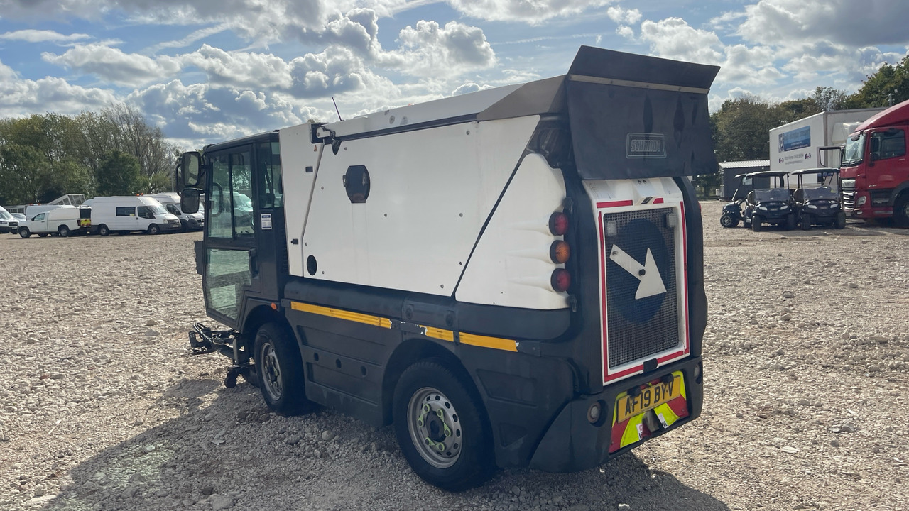 SCHMIDT COMPACT 200 - Barredora vial: foto 4 SCHMIDT COMPACT 200 - Barredora vial: foto 4