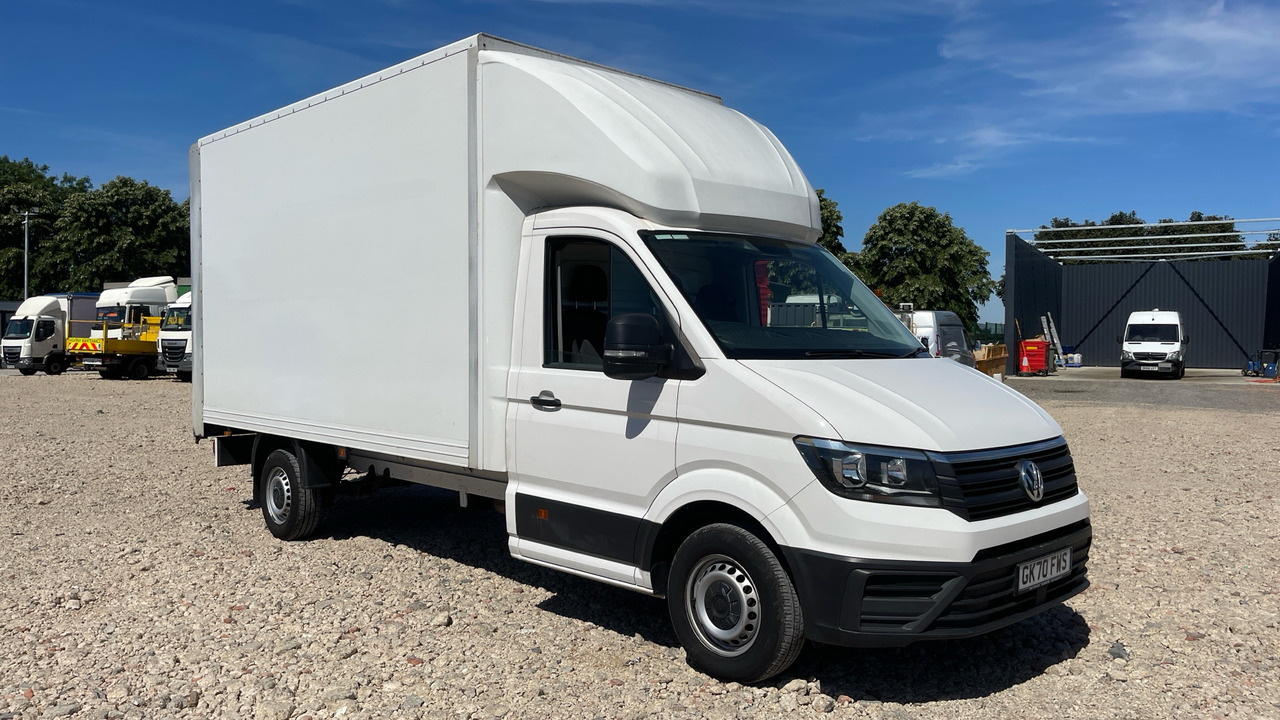 VOLKSWAGEN CRAFTER CR35 2.0 TDI 140PS - Furgoneta caja cerrada: foto 1 VOLKSWAGEN CRAFTER CR35 2.0 TDI 140PS - Furgoneta caja cerrada: foto 1