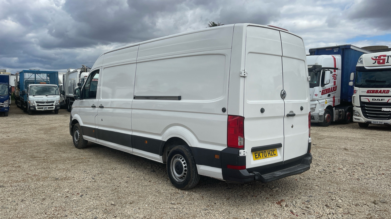 VOLKSWAGEN CRAFTER CR35 2.0 TDI 140PS - Furgón: foto 3 VOLKSWAGEN CRAFTER CR35 2.0 TDI 140PS - Furgón: foto 3