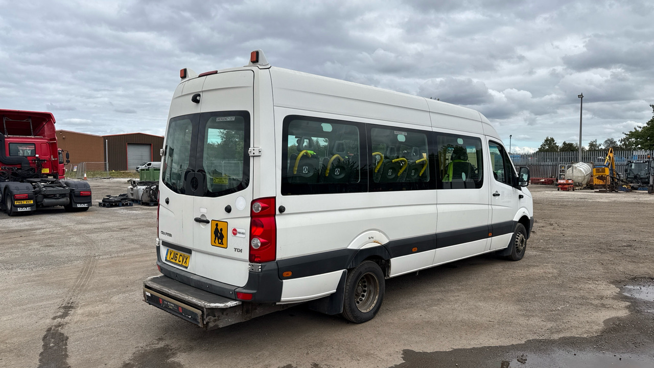VOLKSWAGEN CRAFTER CR50 TDI - Minibús, Furgoneta de pasajeros: foto 4 VOLKSWAGEN CRAFTER CR50 TDI - Minibús, Furgoneta de pasajeros: foto 4