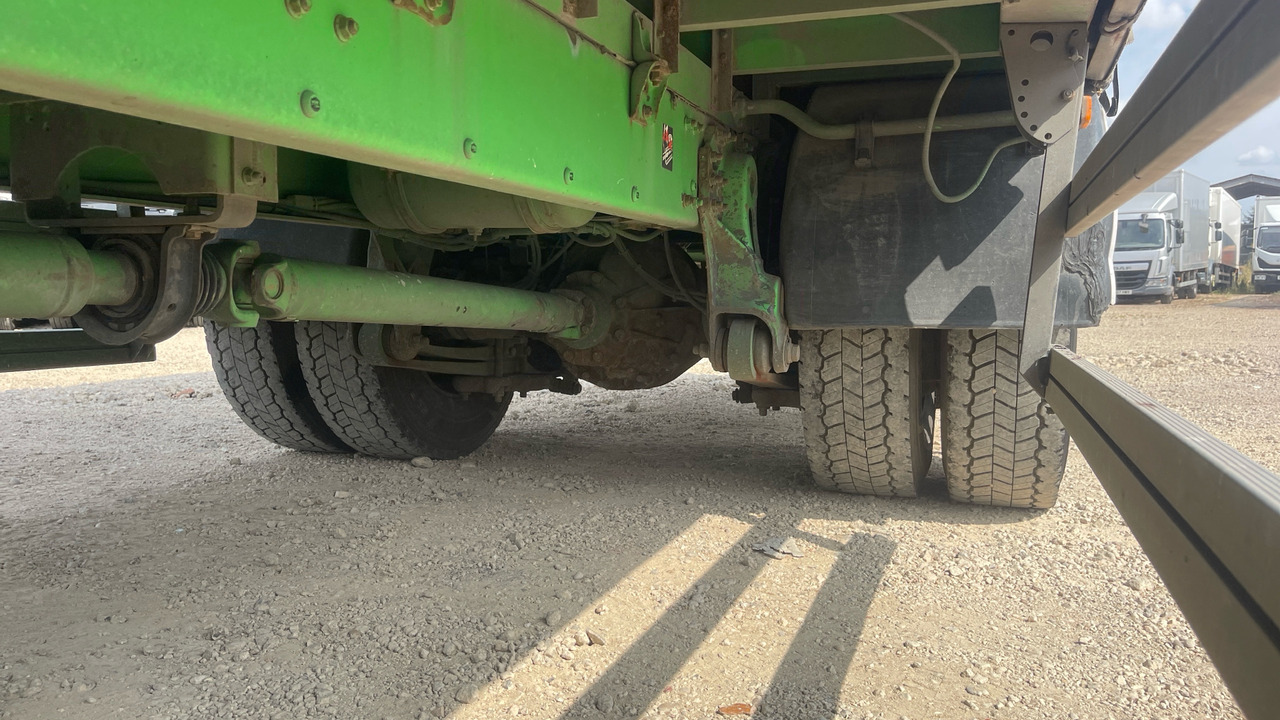 Camión lona VOLVO FL 250: foto 13