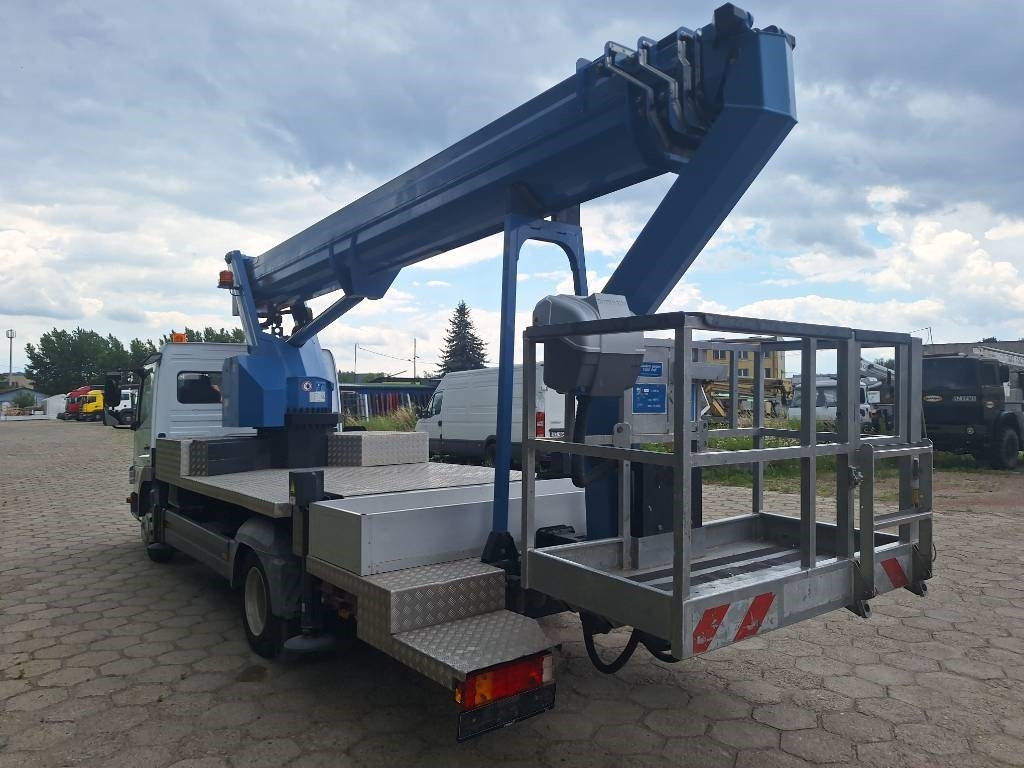 Mercedes-Benz Wumag WT 300 - Plataforma telescopica: foto 4 Mercedes-Benz Wumag WT 300 - Plataforma telescopica: foto 4