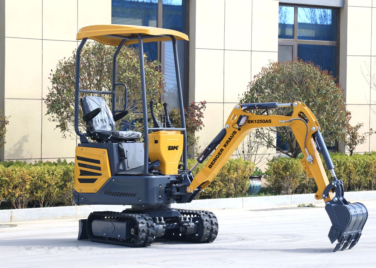 Berger Kraus BK1250AS excavator minikoparka Nowa KUBOTA - Miniexcavadora: foto 1 Berger Kraus BK1250AS excavator minikoparka Nowa KUBOTA - Miniexcavadora: foto 1