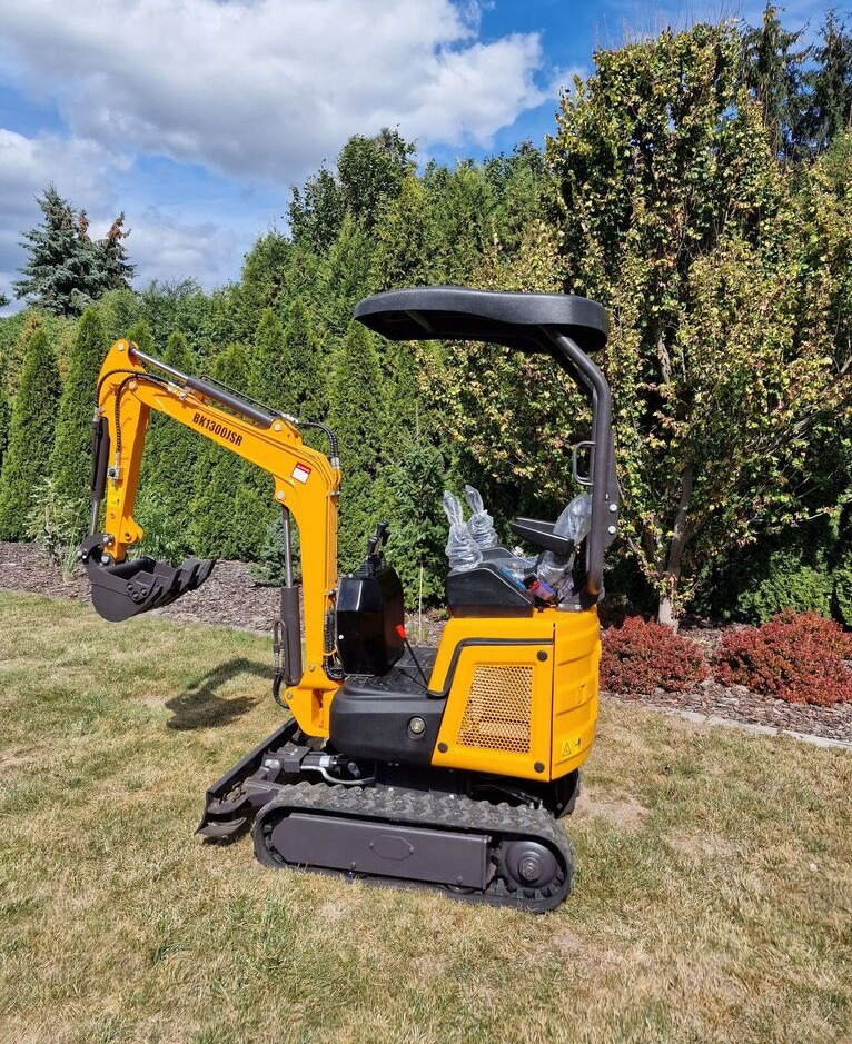 Berger Kraus BK1300JSR - Miniexcavadora: foto 1 Berger Kraus BK1300JSR - Miniexcavadora: foto 1