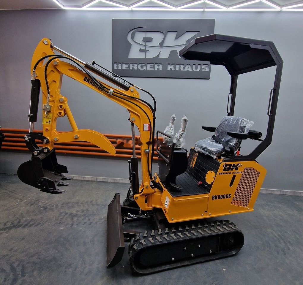 Berger Kraus BK800BS Nowa minikoparka Mini excavator Torsion arm - Miniexcavadora: foto 2 Berger Kraus BK800BS Nowa minikoparka Mini excavator Torsion arm - Miniexcavadora: foto 2