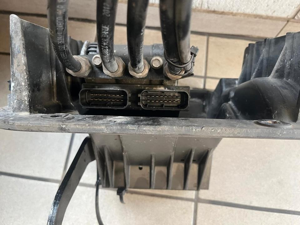 IVECO STRALIS 450 Fußbremsventil Bremsventil WABCO 9650019060 - Válvula de freno para Camión: foto 3 IVECO STRALIS 450 Fußbremsventil Bremsventil WABCO 9650019060 - Válvula de freno para Camión: foto 3