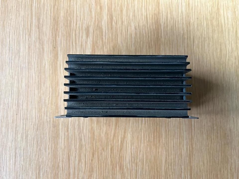 MAN BLAUPUNKT Audio Verstärker 7 607 273 007 - Unidad de control para Camión: foto 1 MAN BLAUPUNKT Audio Verstärker 7 607 273 007 - Unidad de control para Camión: foto 1