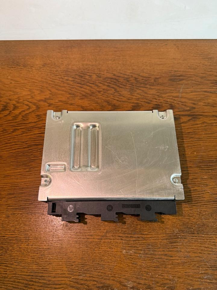 MAN Continental Elektronik PTM Steuergerät 81.25805-7152 - Unidad de control para Camión: foto 3 MAN Continental Elektronik PTM Steuergerät 81.25805-7152 - Unidad de control para Camión: foto 3