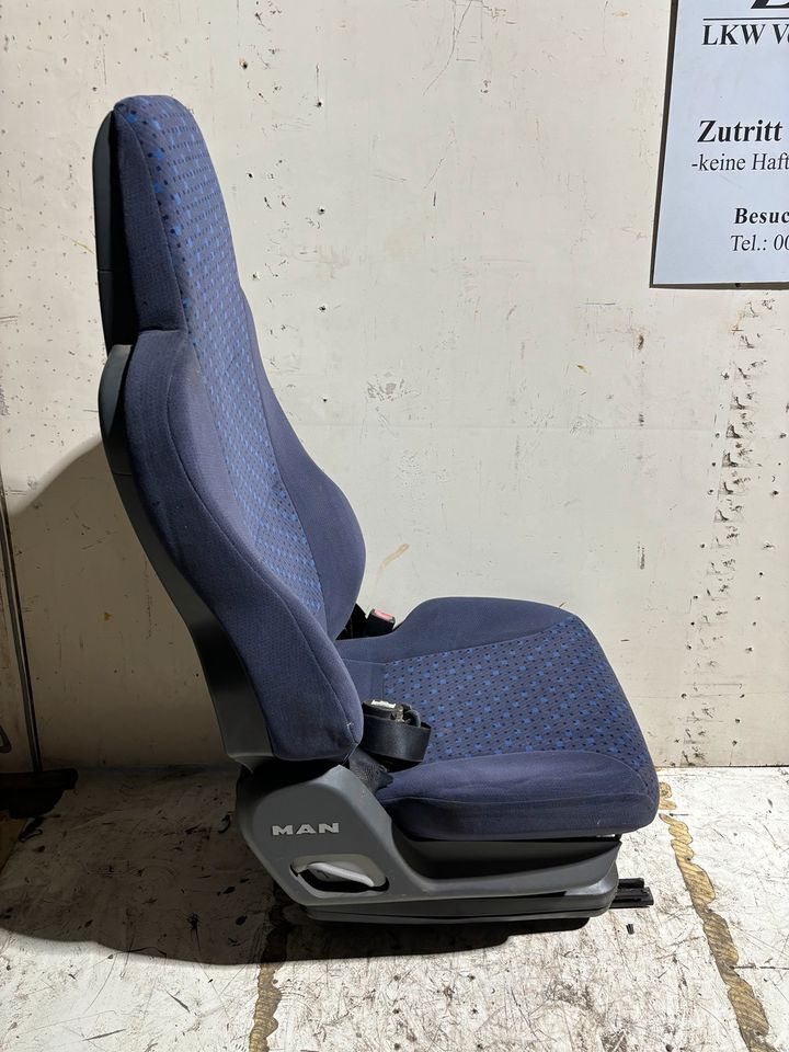 MAN TGA Beifahrersitz - Asiento para Camión: foto 2 MAN TGA Beifahrersitz - Asiento para Camión: foto 2