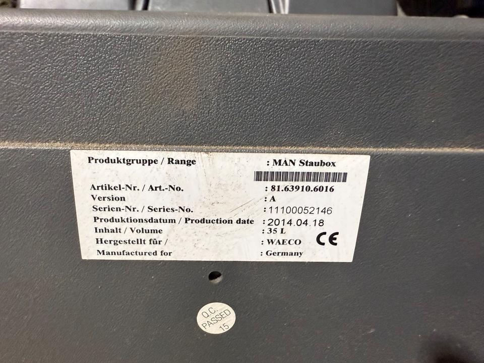 MAN TGA Kühlschrank 81.63910.6016 - Cabina e interior para Camión: foto 5 MAN TGA Kühlschrank 81.63910.6016 - Cabina e interior para Camión: foto 5