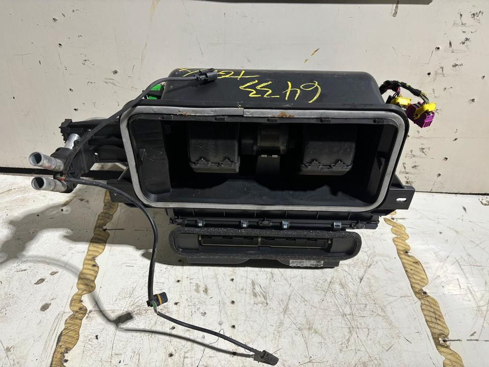 MAN TGX/TGS Innenraum Gebläse/Heizung 81.61900.6433 - Ventilador para Camión: foto 2 MAN TGX/TGS Innenraum Gebläse/Heizung 81.61900.6433 - Ventilador para Camión: foto 2