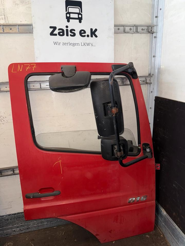 Mercedes Atego 2 Beifahrertür Rot Spiegel Innenverkleidung LN 77 - Puerta y piezas para Camión: foto 1 Mercedes Atego 2 Beifahrertür Rot Spiegel Innenverkleidung LN 77 - Puerta y piezas para Camión: foto 1