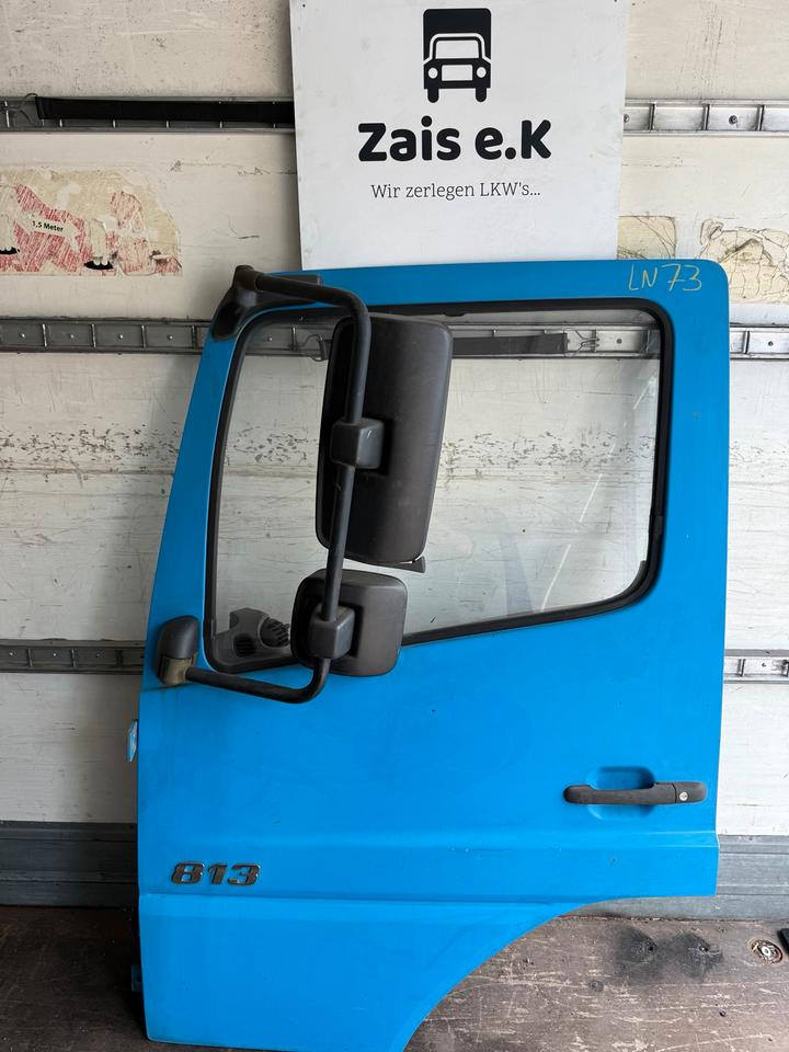 Mercedes Atego Fahrertür Blau Spiegel Innenverkleidung LN 73 - Puerta y piezas para Camión: foto 1 Mercedes Atego Fahrertür Blau Spiegel Innenverkleidung LN 73 - Puerta y piezas para Camión: foto 1