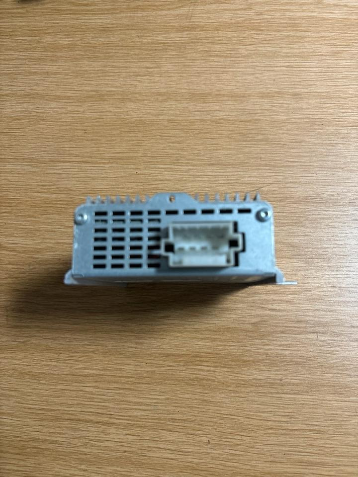Renault Converter / Wandler 5010589393 - Sistema eléctrico para Camión: foto 3 Renault Converter / Wandler 5010589393 - Sistema eléctrico para Camión: foto 3
