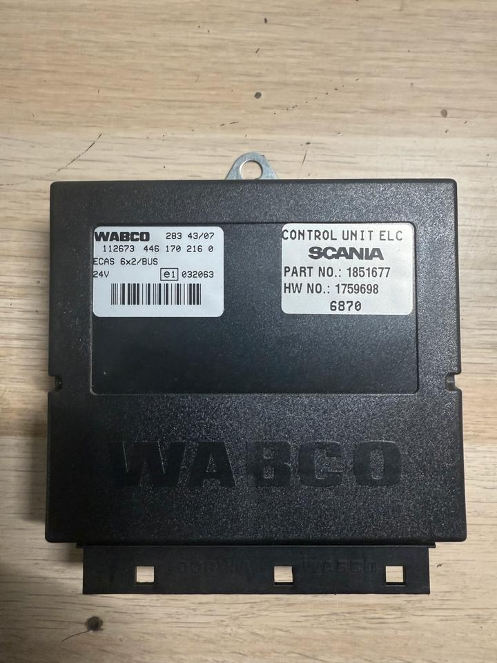 SCANIA ECAS 6x2 / BUS Steuergerät 1851677 - Unidad de control para Autobús: foto 2 SCANIA ECAS 6x2 / BUS Steuergerät 1851677 - Unidad de control para Autobús: foto 2