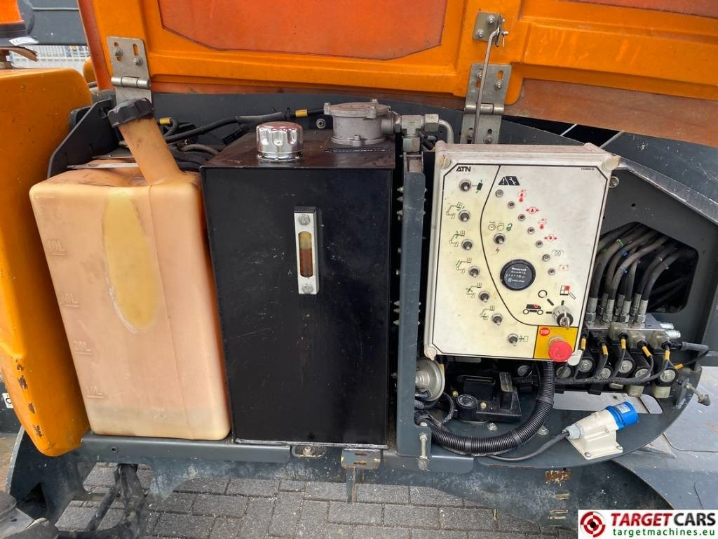 Plataforma articulada ATN Zebra 12 Articulated 4x4 Diesel Boom Lift 1220cm: foto 13 Plataforma articulada ATN Zebra 12 Articulated 4x4 Diesel Boom Lift 1220cm: foto 13