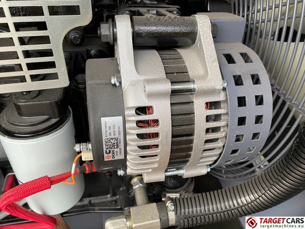 Generador industriale Atlas Copco QES80 Diesel 90KVA Generator 400/230V Unusde: foto 23 Generador industriale Atlas Copco QES80 Diesel 90KVA Generator 400/230V Unusde: foto 23