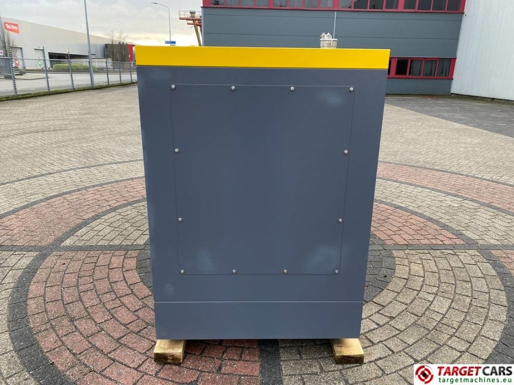 Generador industriale Atlas Copco QES80 Diesel 90KVA Generator 400/230V Unusde: foto 37 Generador industriale Atlas Copco QES80 Diesel 90KVA Generator 400/230V Unusde: foto 37