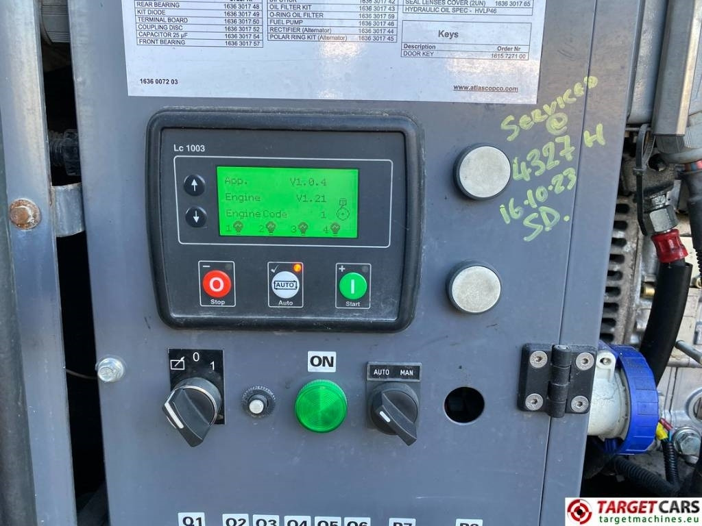 Torre de iluminación Atlas Copco QLB60 Tower Light 4x350W Led: foto 32 Torre de iluminación Atlas Copco QLB60 Tower Light 4x350W Led: foto 32