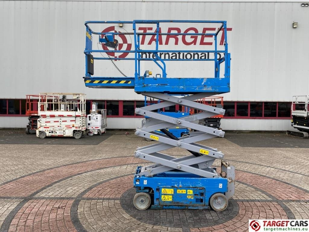Genie GS-1932 Electric Scissor Work Lift 779cm - Plataforma de tijeras: foto 5 Genie GS-1932 Electric Scissor Work Lift 779cm - Plataforma de tijeras: foto 5