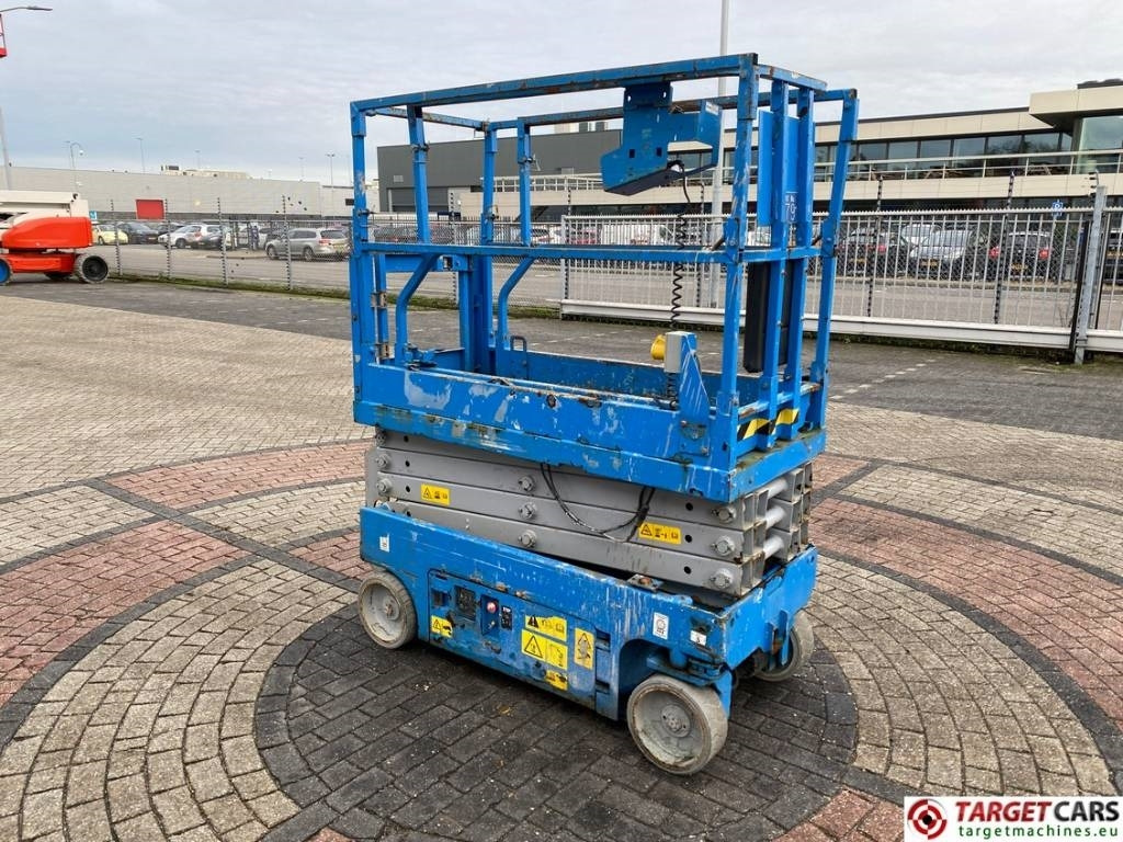 Genie GS-1932 Electric Scissor Work Lift 779cm - Plataforma de tijeras: foto 2 Genie GS-1932 Electric Scissor Work Lift 779cm - Plataforma de tijeras: foto 2
