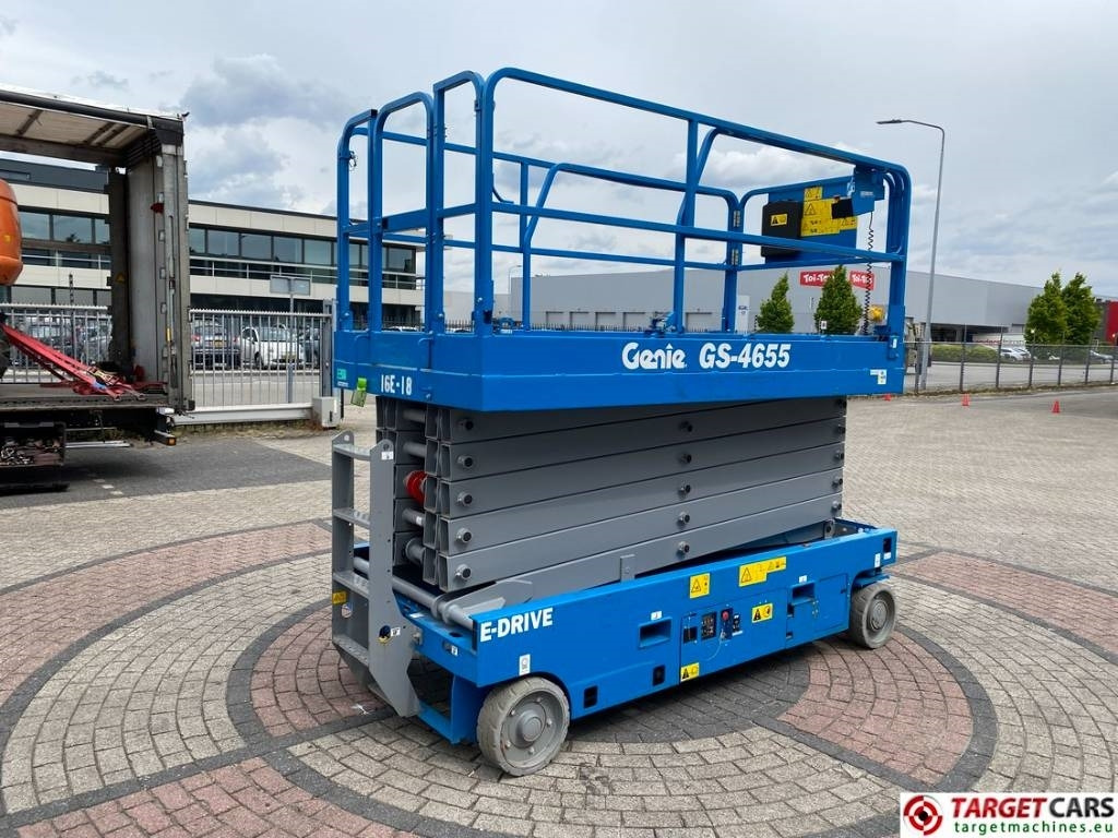 Genie GS-4655 Electric E-Drive Scissor Work Lift 1595cm - Plataforma de tijeras: foto 3 Genie GS-4655 Electric E-Drive Scissor Work Lift 1595cm - Plataforma de tijeras: foto 3