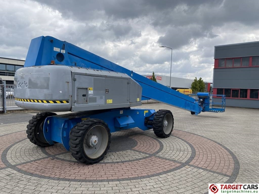 Genie S-100HD Telescopic 4x4x4 Diesel Boom Lift 3248cm - Plataforma telescopica: foto 3 Genie S-100HD Telescopic 4x4x4 Diesel Boom Lift 3248cm - Plataforma telescopica: foto 3
