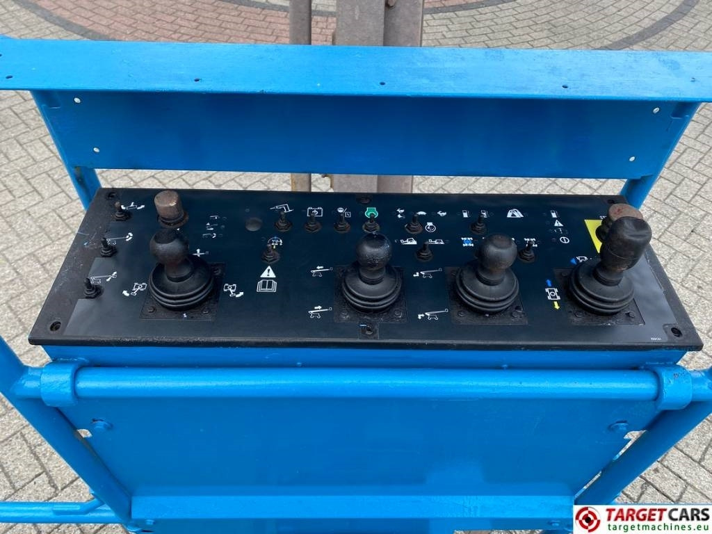 Plataforma articulada Genie Z-80/60 Articulated 4x4 Diesel Boom Lift 2577cm: foto 9