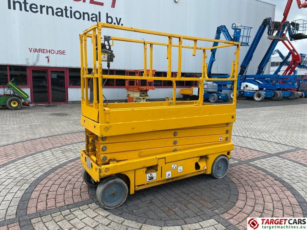 Haulotte Compact 10N Electric Scissor Work Lift 1000cm - Plataforma de tijeras: foto 1 Haulotte Compact 10N Electric Scissor Work Lift 1000cm - Plataforma de tijeras: foto 1