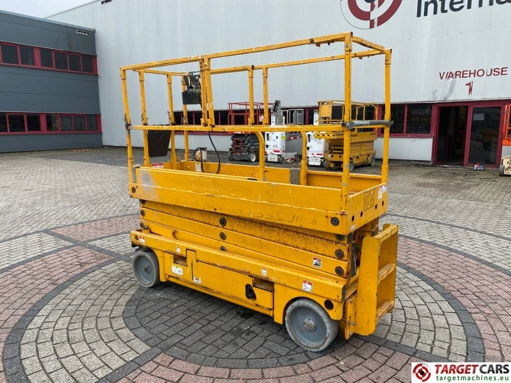 Haulotte Compact 10N Electric Scissor Work Lift 1000cm - Plataforma de tijeras: foto 4 Haulotte Compact 10N Electric Scissor Work Lift 1000cm - Plataforma de tijeras: foto 4