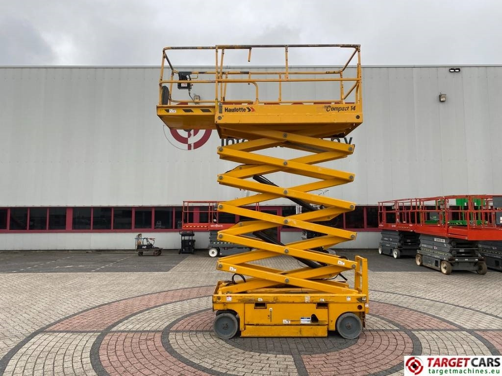 Haulotte Compact 14 Electric Scissor Work Lift 1385cm - Plataforma de tijeras: foto 5 Haulotte Compact 14 Electric Scissor Work Lift 1385cm - Plataforma de tijeras: foto 5