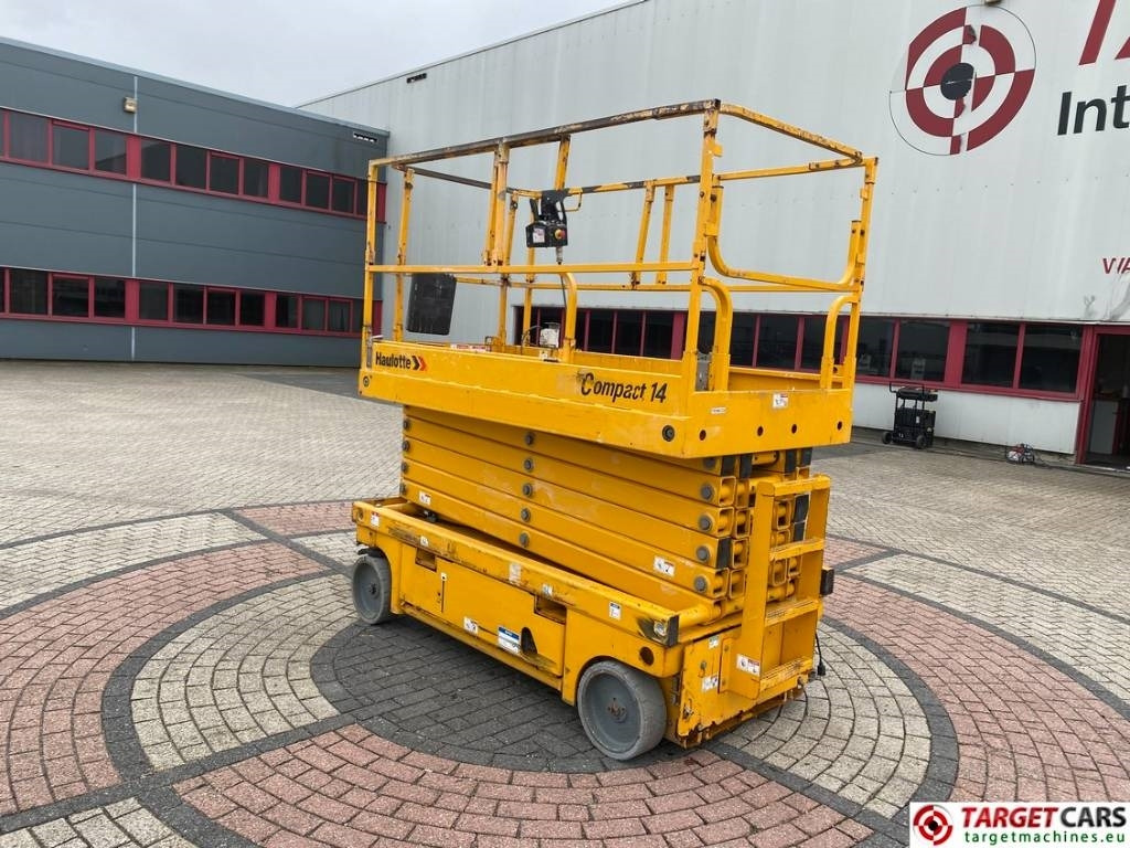 Haulotte Compact 14 Electric Scissor Work Lift 1385cm - Plataforma de tijeras: foto 4 Haulotte Compact 14 Electric Scissor Work Lift 1385cm - Plataforma de tijeras: foto 4