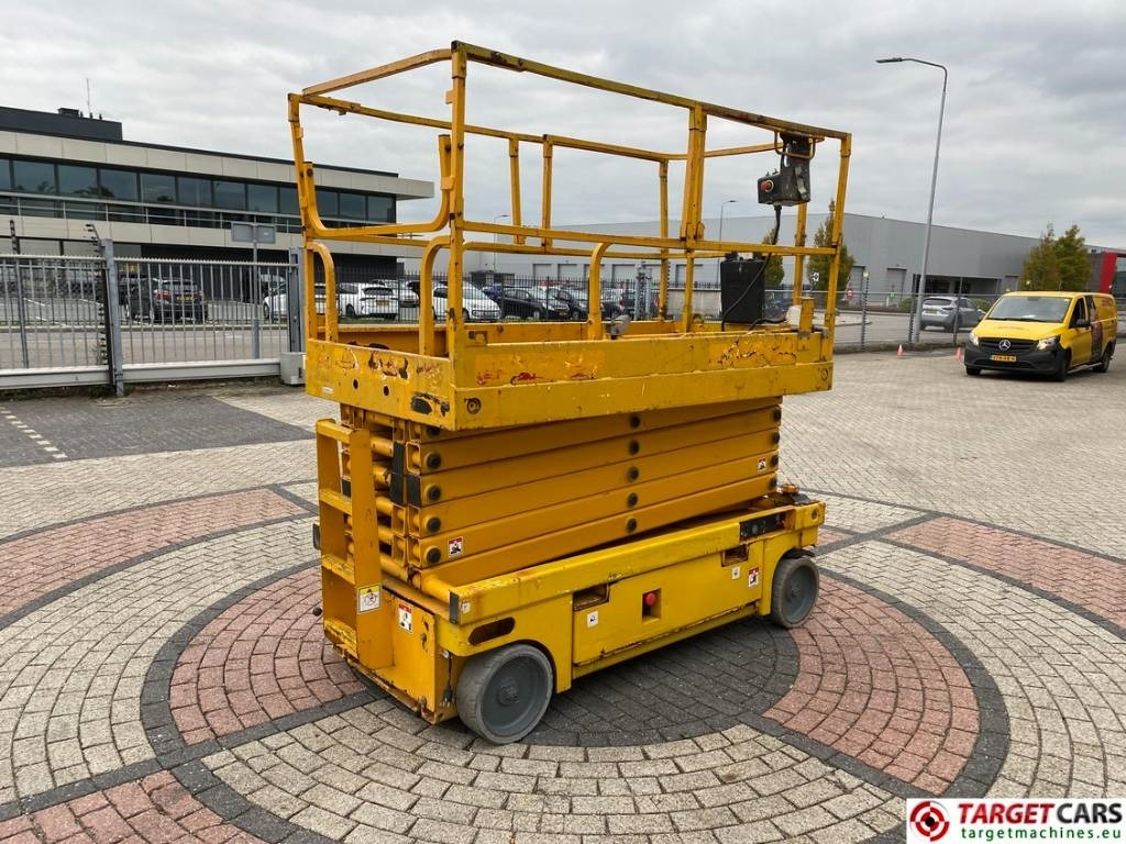 Haulotte Compact 14 Electric Scissor Work Lift 1385cm - Plataforma de tijeras: foto 3 Haulotte Compact 14 Electric Scissor Work Lift 1385cm - Plataforma de tijeras: foto 3