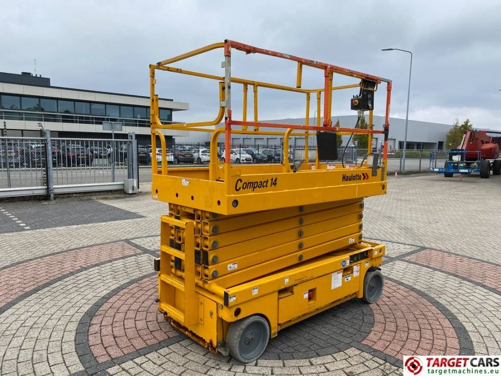 Haulotte Compact 14 Electric Scissor Work Lift 1385cm - Plataforma de tijeras: foto 3 Haulotte Compact 14 Electric Scissor Work Lift 1385cm - Plataforma de tijeras: foto 3