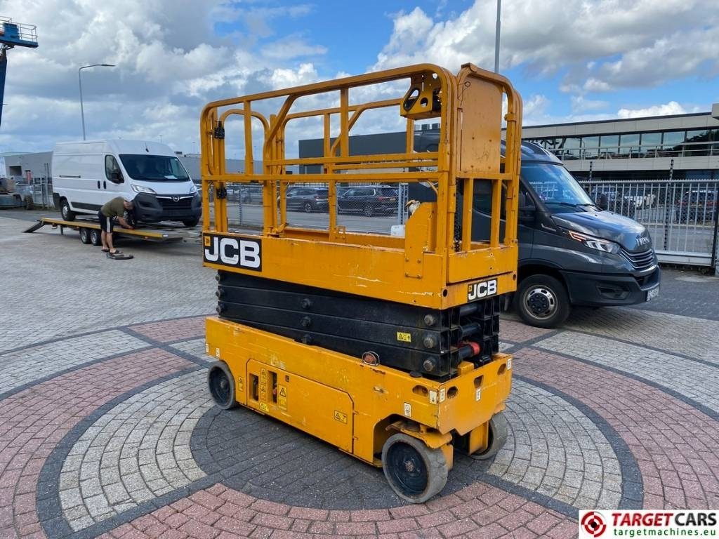 JCB S2632E Electric Scissor Work Lift 1010cm - Plataforma de tijeras: foto 2 JCB S2632E Electric Scissor Work Lift 1010cm - Plataforma de tijeras: foto 2