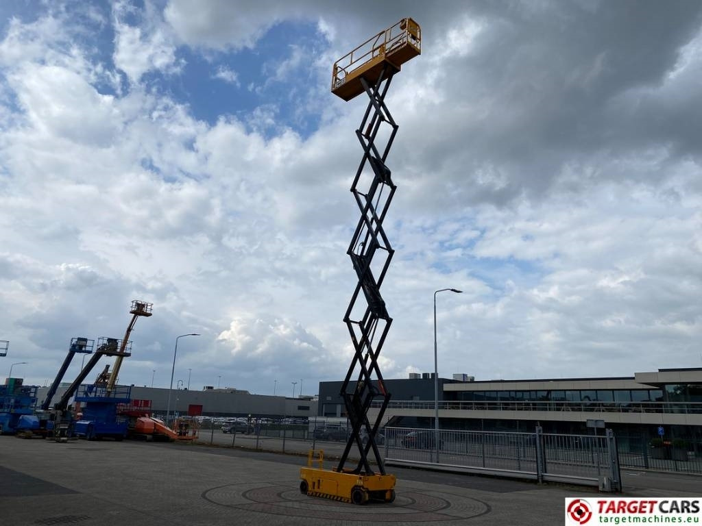 Leasing de JCB S4550E Electric Scissor Work Lift 1580cm  JCB S4550E Electric Scissor Work Lift 1580cm: foto 7