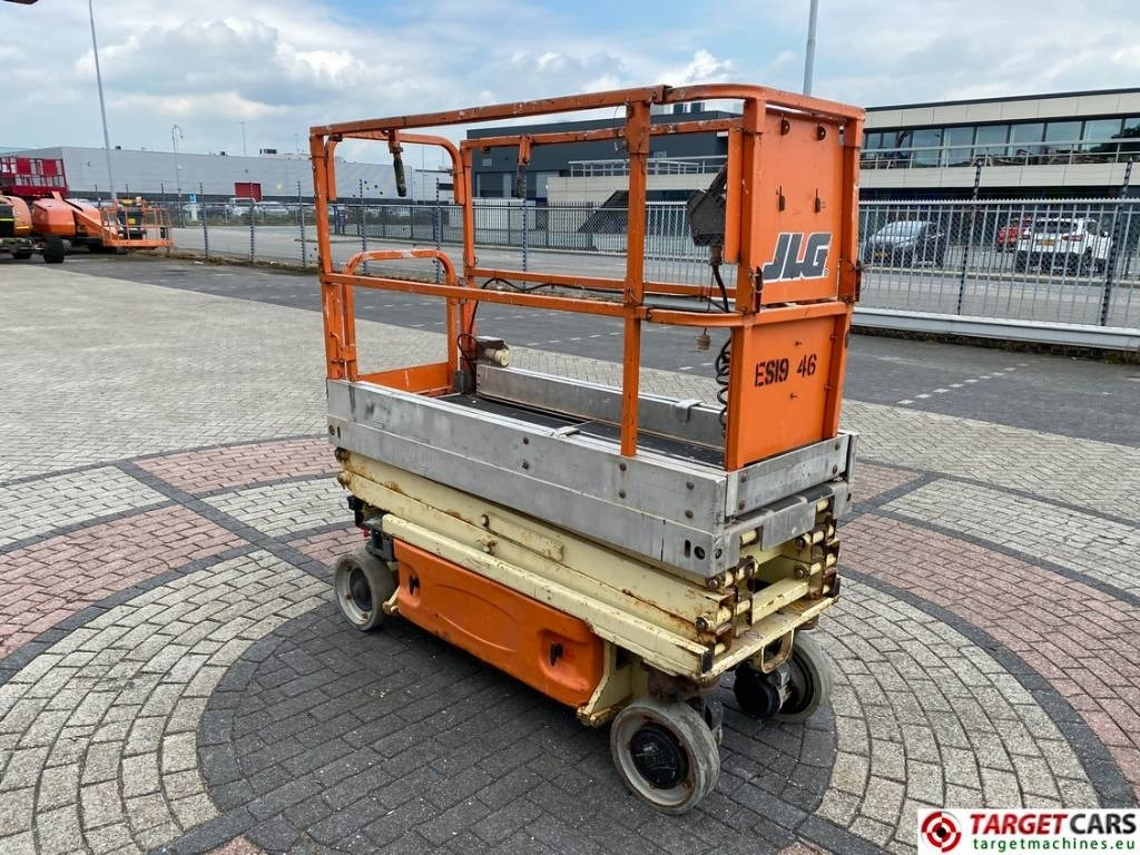 JLG 1930ES Electric Scissor Work Lift 772cm CE  - Plataforma de tijeras: foto 2 JLG 1930ES Electric Scissor Work Lift 772cm CE  - Plataforma de tijeras: foto 2