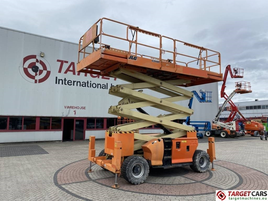 Plataforma de tijeras JLG 4394RT Diesel 4x4 Scissor Work Lift 1511cm: foto 20 Plataforma de tijeras JLG 4394RT Diesel 4x4 Scissor Work Lift 1511cm: foto 20