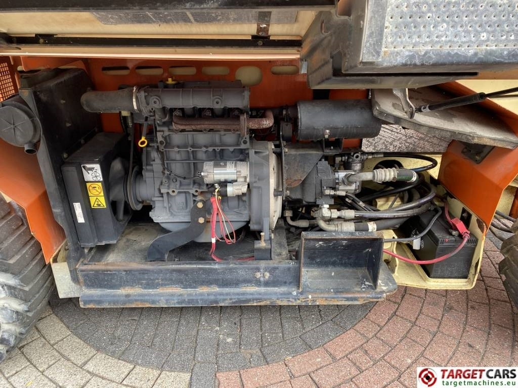 Plataforma de tijeras JLG 4394RT Diesel 4x4 Scissor Work Lift 1511cm: foto 14 Plataforma de tijeras JLG 4394RT Diesel 4x4 Scissor Work Lift 1511cm: foto 14