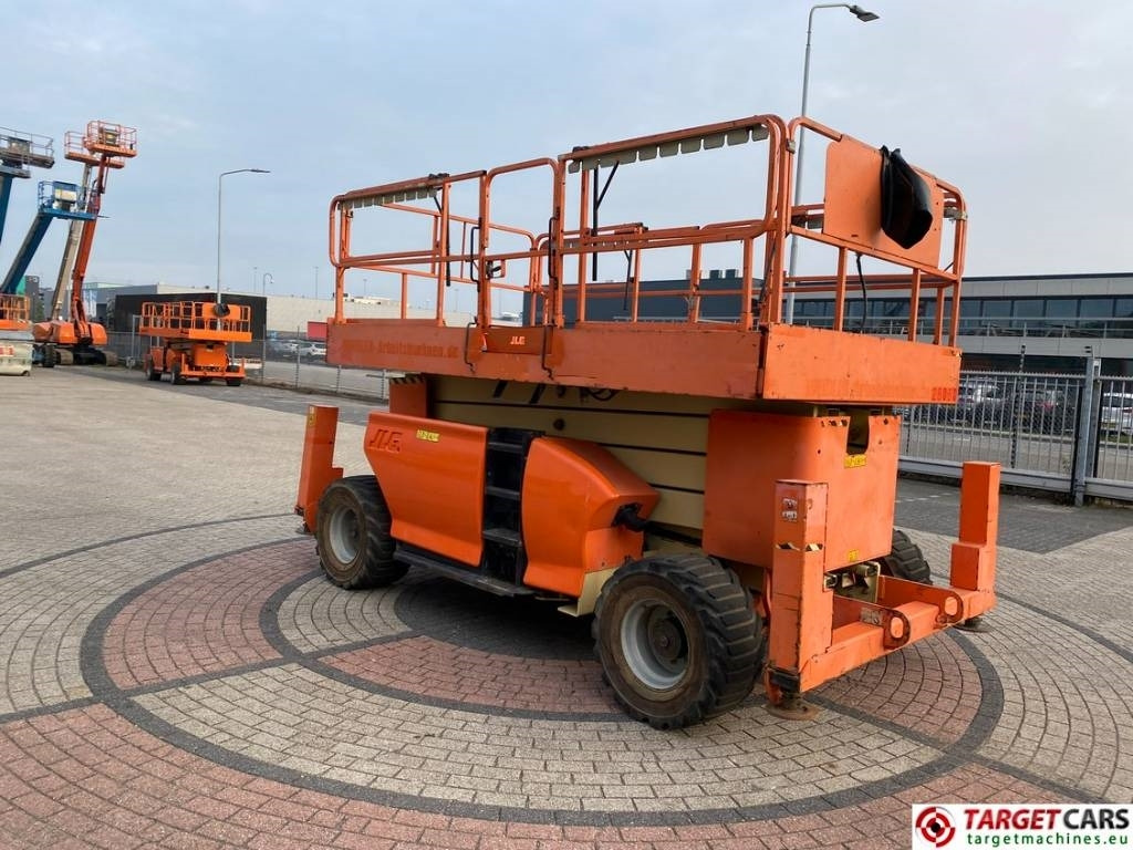 JLG 4394RT Diesel 4x4 Scissor Work Lift 1511cm - Plataforma de tijeras: foto 2 JLG 4394RT Diesel 4x4 Scissor Work Lift 1511cm - Plataforma de tijeras: foto 2