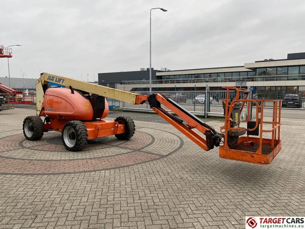 JLG 600AJ Articulated 4x4 Diesel Boom Work Lift 2047cm - Plataforma articulada: foto 2 JLG 600AJ Articulated 4x4 Diesel Boom Work Lift 2047cm - Plataforma articulada: foto 2