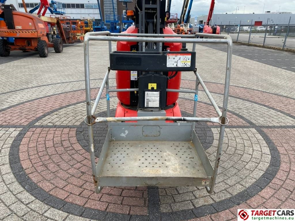 Manitou 100VJR Evolution Vertical Mast Work Lift 990cm - Plataforma de mástil vertical: foto 2 Manitou 100VJR Evolution Vertical Mast Work Lift 990cm - Plataforma de mástil vertical: foto 2