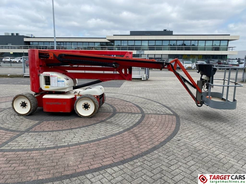 Plataforma articulada Niftylift HR17NDE HyBrid Articulated Boom Work Lift 1700cm: foto 45 Plataforma articulada Niftylift HR17NDE HyBrid Articulated Boom Work Lift 1700cm: foto 45
