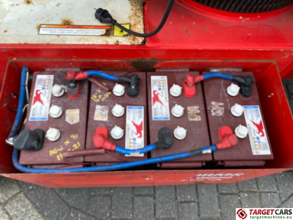 Plataforma articulada Niftylift HR17NDE HyBrid Articulated Boom Work Lift 1700cm: foto 13 Plataforma articulada Niftylift HR17NDE HyBrid Articulated Boom Work Lift 1700cm: foto 13