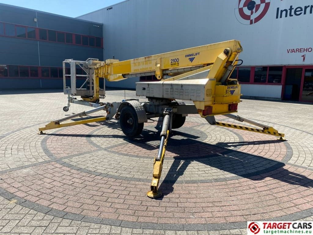 Ommelift Omme 2100EBZ Tow Boom Telescopic Lift 2110cm - Plataforma elevadora remolcable: foto 4 Ommelift Omme 2100EBZ Tow Boom Telescopic Lift 2110cm - Plataforma elevadora remolcable: foto 4