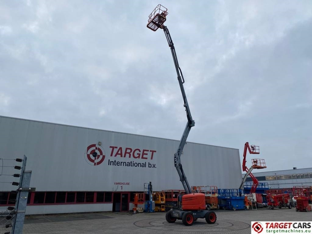 SkyJack SJ51AJ Articulated 4x4 Diesel Boom Lift 1755cm - Plataforma articulada: foto 5 SkyJack SJ51AJ Articulated 4x4 Diesel Boom Lift 1755cm - Plataforma articulada: foto 5